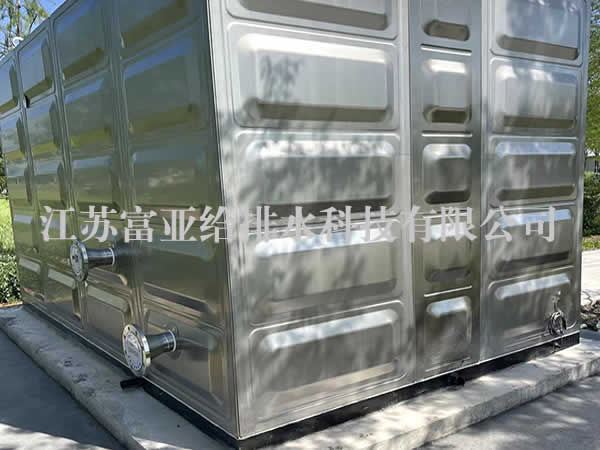 巧克力箱泵一体